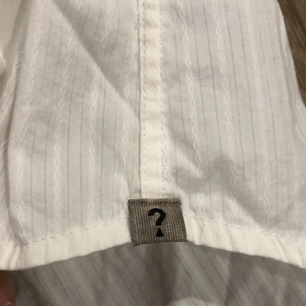 NWT! - GUESS Westside Western Slim Fit Button Down Shirt - Picture 6 of 11